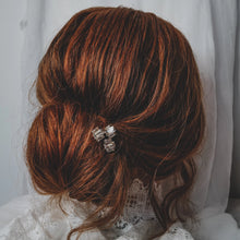 Load image into Gallery viewer, Dorothy Pins