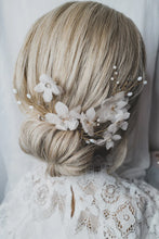 Load image into Gallery viewer, Carrie Pins