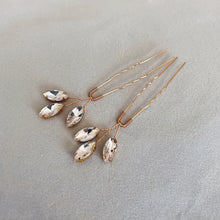 Load image into Gallery viewer, Piper Pins