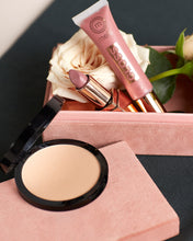 Load image into Gallery viewer, Deluxe Bridal Touch Up Kit